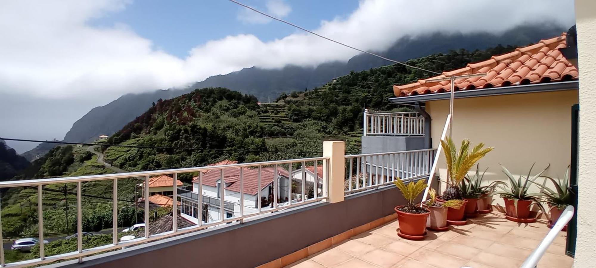 Vitorio'S Guesthouse São Vicente Dış mekan fotoğraf